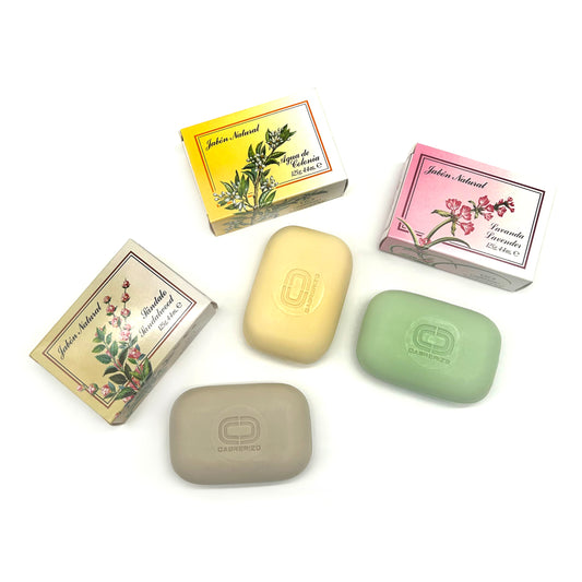 3 pastillas de jabón "Natural" ·  Cabrerizo · años 80