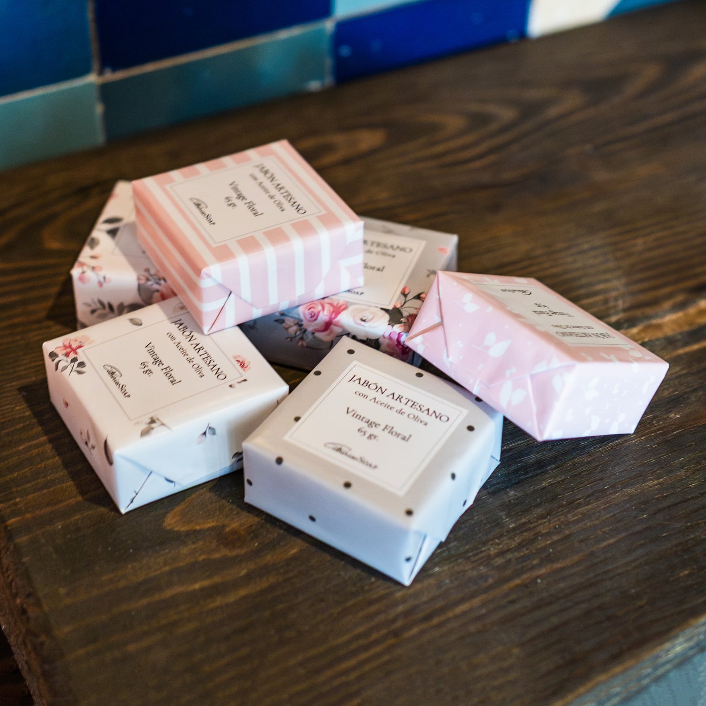 Azahar, Limón y Bergamota · Jabones Artesanales para regalar · 6 pastillas de jabón 65 gr.