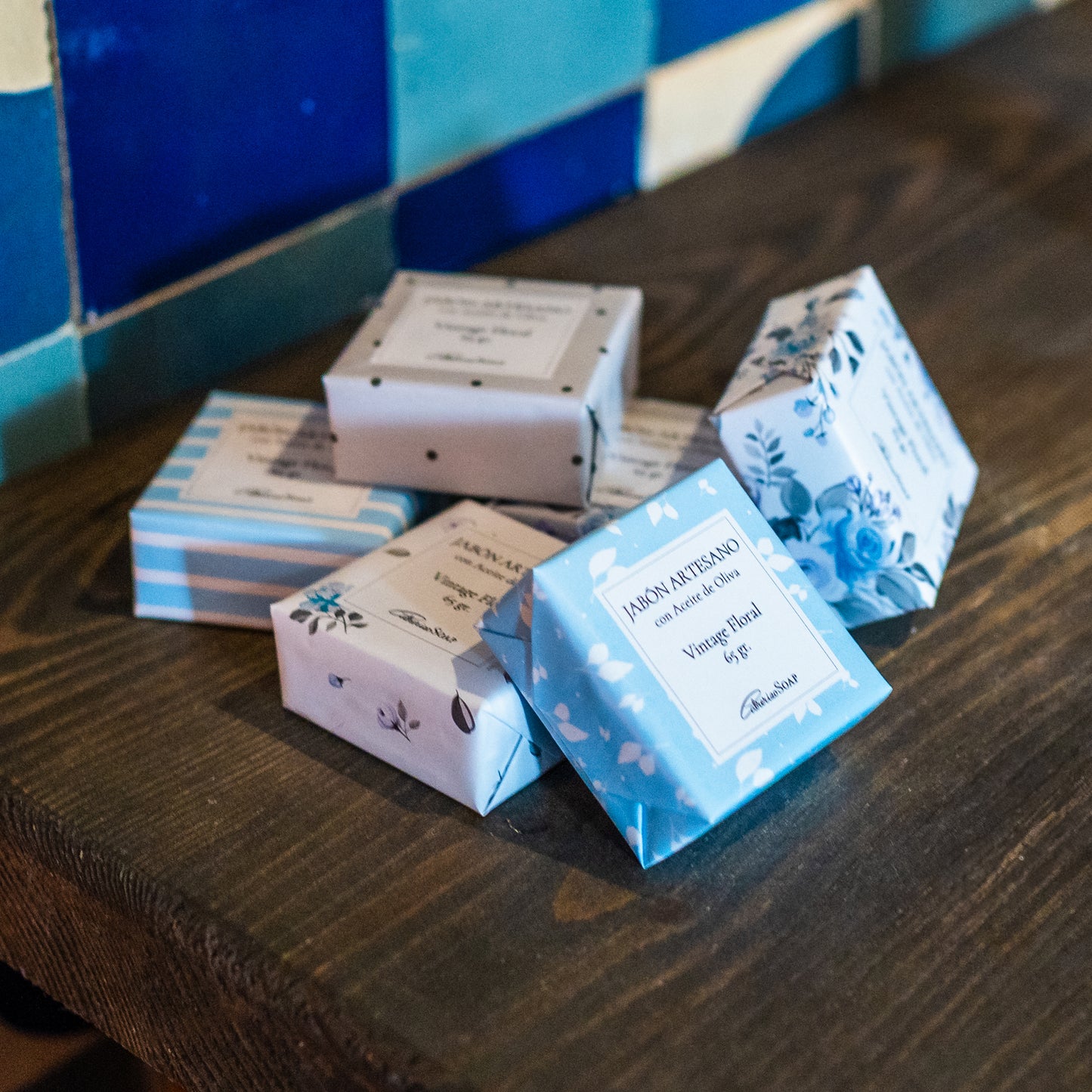 Aceite esencial de Lavanda · Jabones Artesanales para regalar · 6 pastillas de jabón 65 gr.