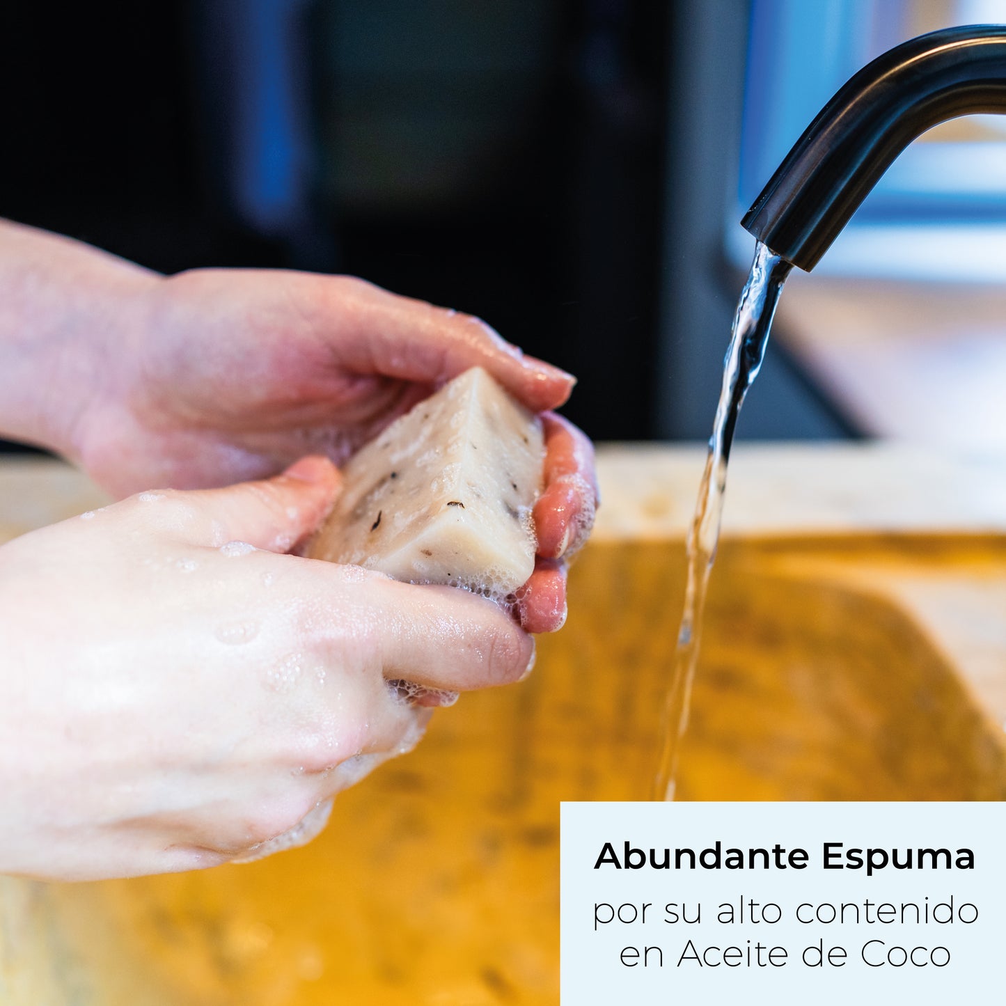 Aceite esencial de Lavanda · Jabones Artesanales para regalar · 6 pastillas de jabón 65 gr.